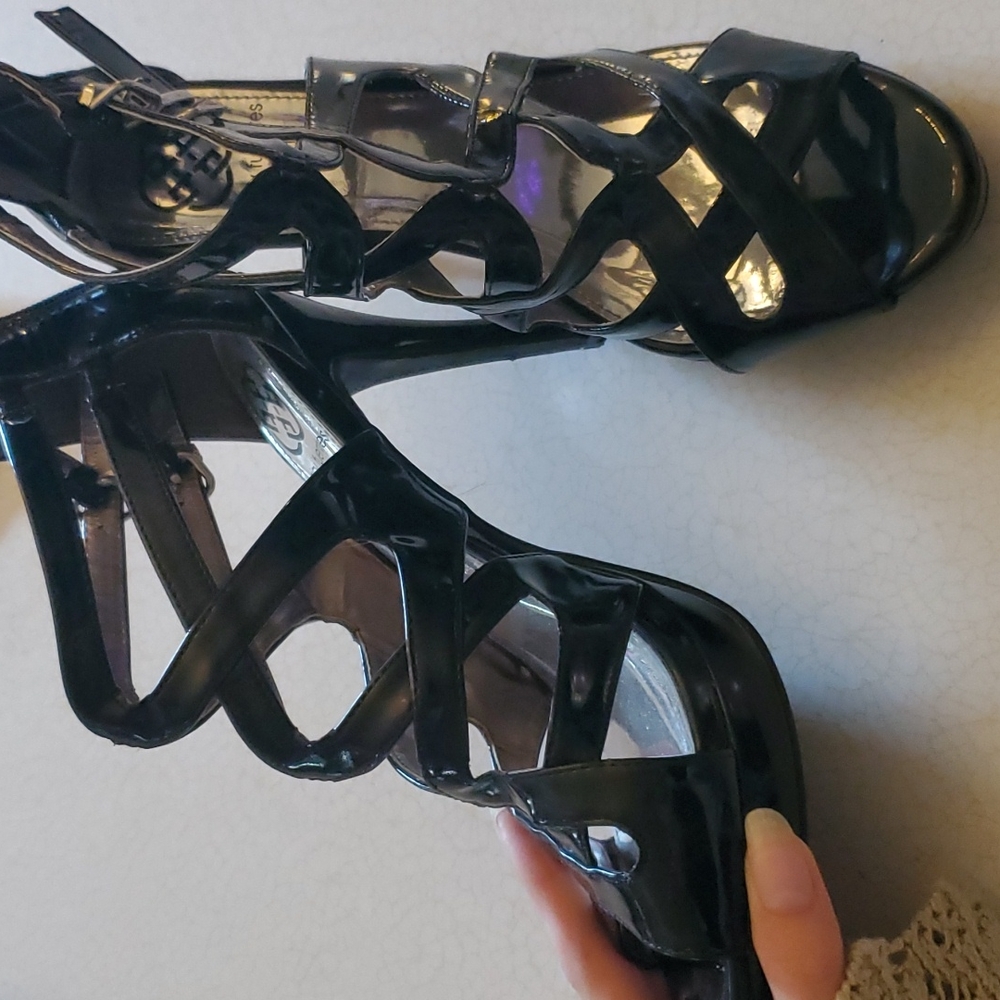 High heels used in good condition